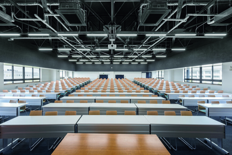 名古屋経済大学